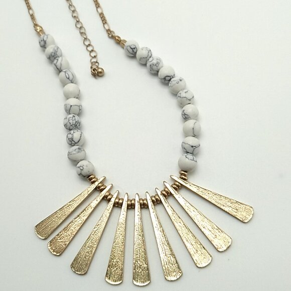 Long Marbled Beaded Statement Necklace with Gold-tone Textured Bar Pendants - Picture 2 of 16